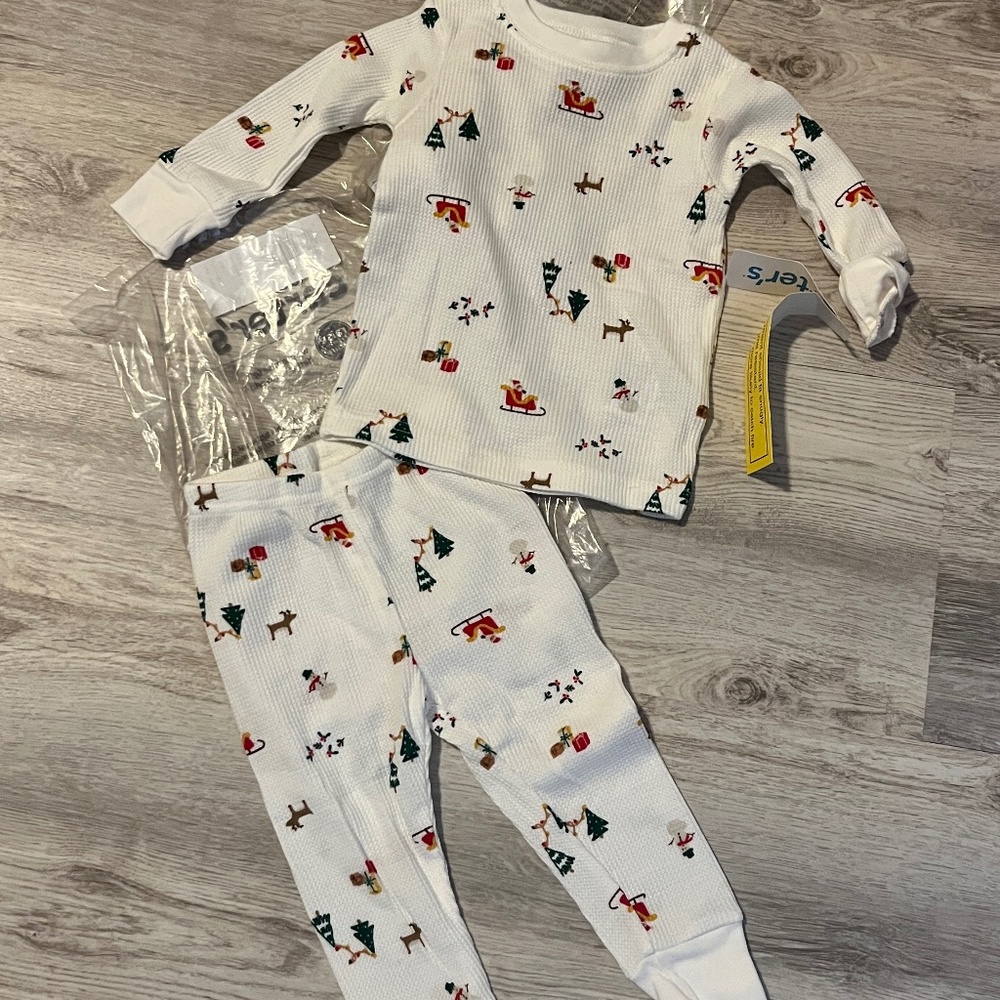Carter’s Baby 2-Piece Christmas Pajama Set 12M NWT Holiday Outfit